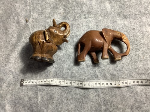 Wooden elephants 15 - 2, –