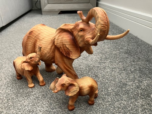 Wooden elephant sculpture - wooden,