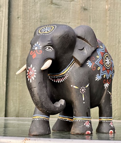 Art painting wooden elephant - wooden,